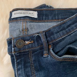 Banana Republic True Blue Skinny Jeans